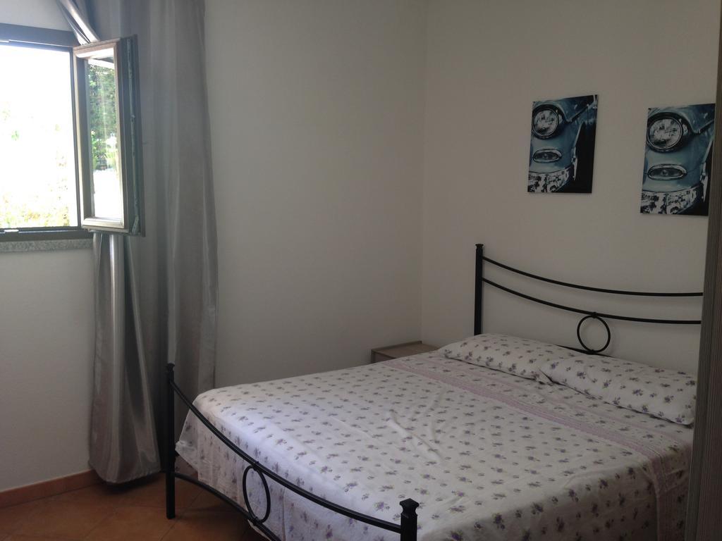 Apartmán Blue House Badesi Exteriér fotografie